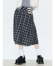 ベルトチェックプリーツロングスカート
