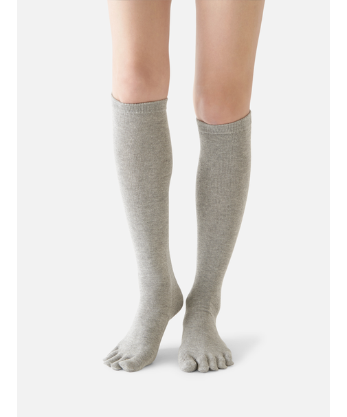 【定番】綿の無地五本指ハイソックス