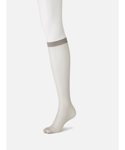 【伝線しにくい】なめらか引き締めハイソックス丈ストッキング