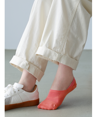 【吸水・速乾・消臭】脱げないを追求したメッシュカジュアルカバーソックス クールマックスファブリック製