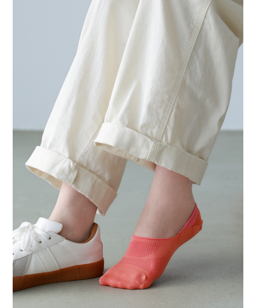 【吸水・速乾・消臭】脱げないを追求したメッシュカジュアルカバーソックス クールマックスファブリック製