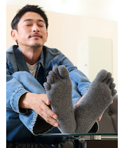 窪塚洋介さん着用商品【Tabio MEN】【定番】綿履き口ゆったり五本指ソックス
