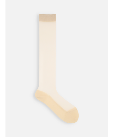 ストッキング感覚で履ける靴下