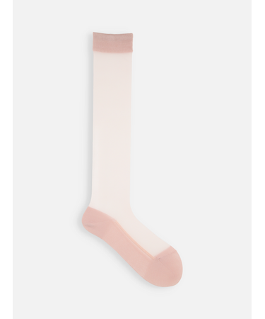 ストッキング感覚で履ける靴下