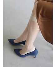 ストッキング感覚で履けるウール混あったか靴下