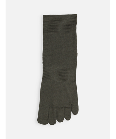 【絹肌Labo】シルクの五本指ショートソックス(24.0～26.0cm)