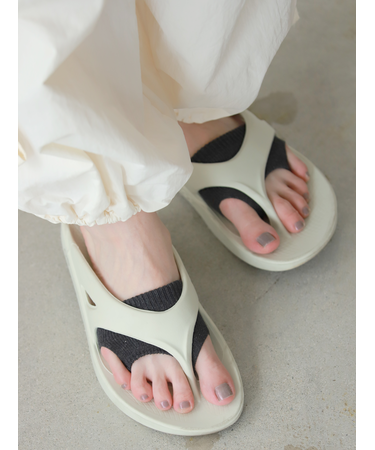 小指穴あきトング