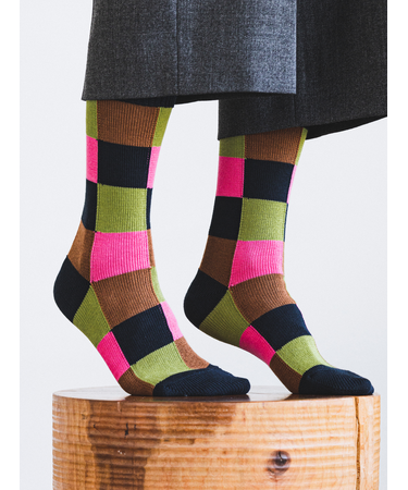 【Tabio MEN】クレイジーブロックレギュラー丈ソックス（窪塚洋介着用商品）