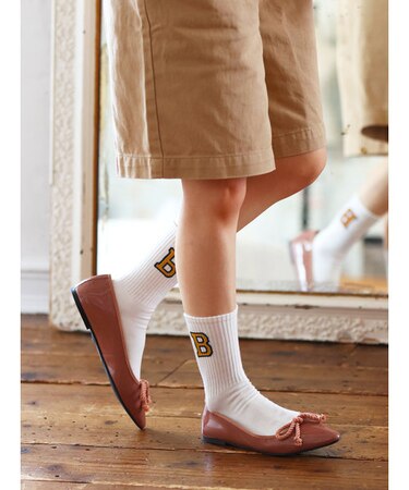 バイカラーアルファベットソックス