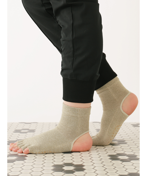 【快脚Labo】綿混指切りかかとオープンショートソックス