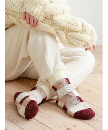 異素材ブロックパイルルームソックス