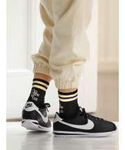 ラインロゴ刺繍ショートソックス