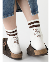 ラインロゴ刺繍ショートソックス