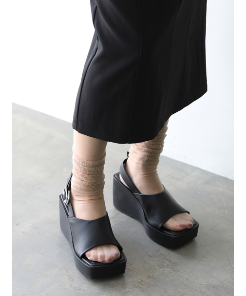 シアーフリルソックス