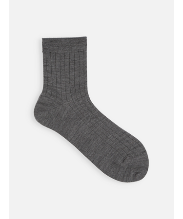 梳毛8×2リブショートソックス