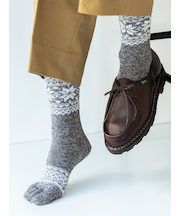 【Tabio MEN】撚り杢雪柄五本指レギュラー丈ソックス