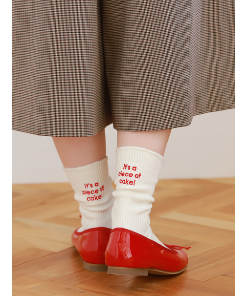 メッセージ刺繍ソックス