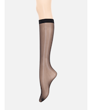 ひとつ上の透明感　ハイソックス