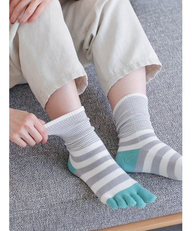 指切替ボーダーゴムなし五本指ソックス