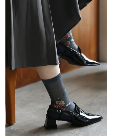 シアーローズソックス