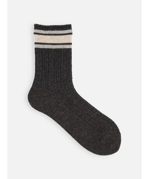 ふわふわクリケットセーター風ソックス