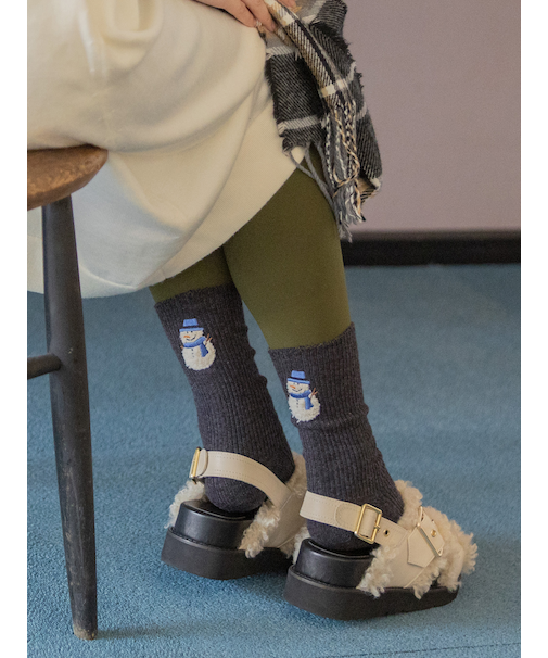 WINTER HOLIDAYワッペン刺繍ソックス