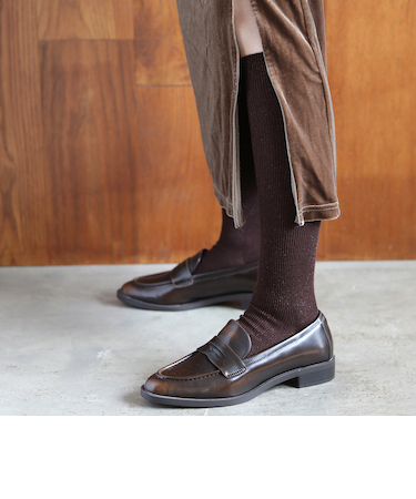 バナウォームラメリブハイソックス