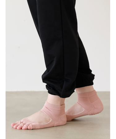 【快脚Labo】スペーサーファブリック指切りフロントオープンショートソックス