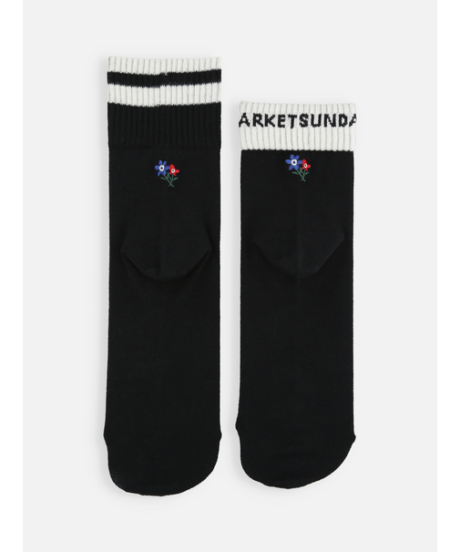 折り返しもできる2本ラインフラワー刺繍ソックス