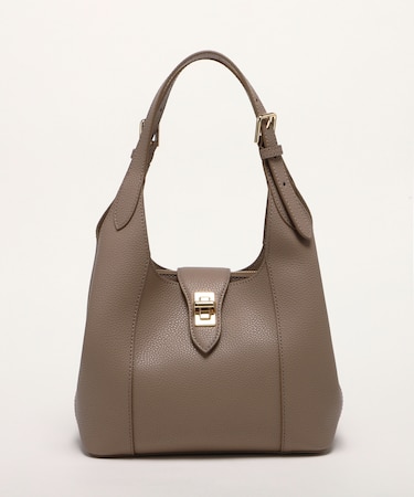 GISELLE M HOBO