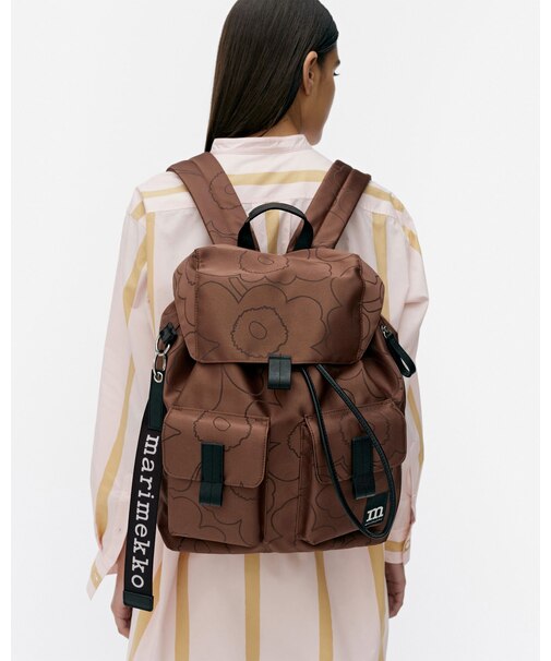 Everything Backpack L Piirto Unikko バックパック｜マリメッコの 