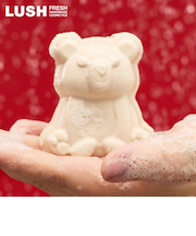LUSH スノーベア ソープ クリスマス 限定 2025 オーツミルク カカオバター 固形石鹸 人気 かわいい ヴィーガン コスメ ラッシュ 公式