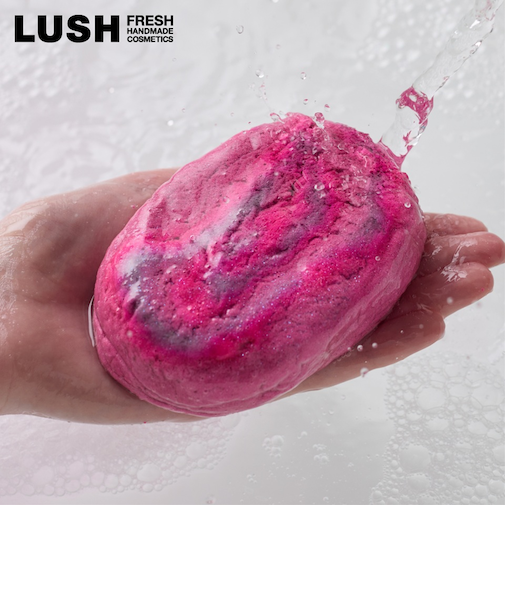 LUSH ナッツクラッカー バブルバー クリスマス 限定 2025 泡風呂 入浴剤 オレンジ かわいい  ヴィーガン コスメ ラッシュ 公式