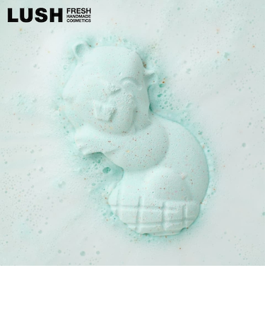 LUSH スリーピービーバー バスボム クリスマス 限定 2025 入浴剤 プチギフト プレゼント ラベンダー 人気 かわいい ヴィーガン コスメ ラッシュ 公式