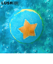 LUSH シュートフォースターズ バスボム クリスマス 限定 2025 入浴剤 プチギフト プレゼント オレンジ カカオバター 人気 かわいい ヴィーガン コスメ ラッシュ 公式
