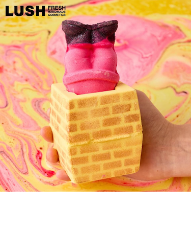 LUSH スタックインザチムニー バスボム クリスマス 限定 2025 入浴剤 プチギフト プレゼント オレンジ カルダモン 人気 かわいい ヴィーガン コスメ ラッシュ 公式