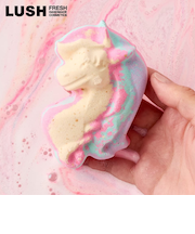 LUSH マイリトルユニコーン バスボム クリスマス 限定 2025 入浴剤 プチギフト プレゼント ピンク ラズベリー 人気 かわいい ヴィーガン コスメ ラッシュ 公式
