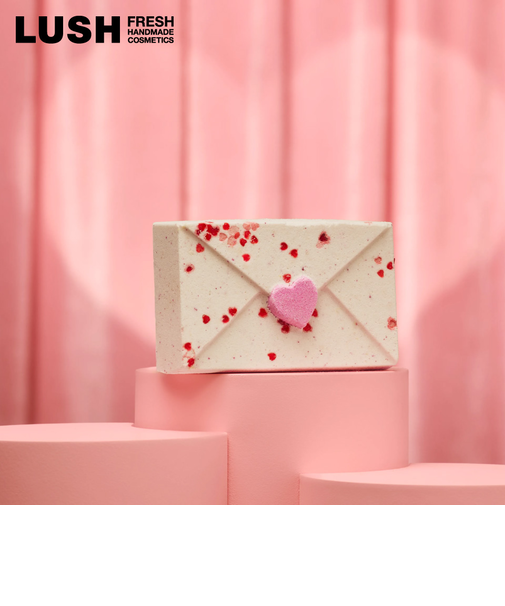 LUSH ハートレター バスボム 入浴剤 バレンタイン 2026 限定 オーガニック カカオバター ココナツミルク 保湿 自然由来 コスメ ラッシュ 公式