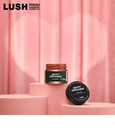 LUSH チェリーバブルガム リップスクラブ バレンタイン 2026 限定 リップケア スクラブ かわいい コスメ ラッシュ 公式