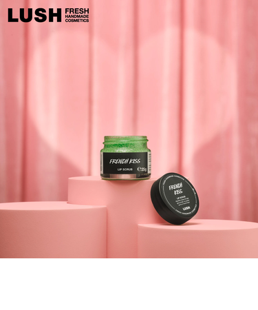 LUSH フレンチ キス リップスクラブ バレンタイン 2026 限定 リップケア スクラブ かわいい コスメ ラッシュ 公式