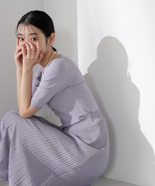 切替リブシルエットニットセットアップ