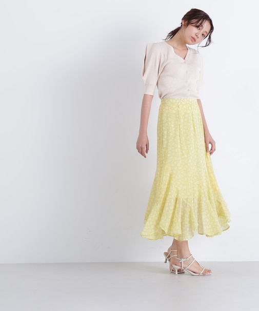 エスカルゴ花柄シフォンスカート