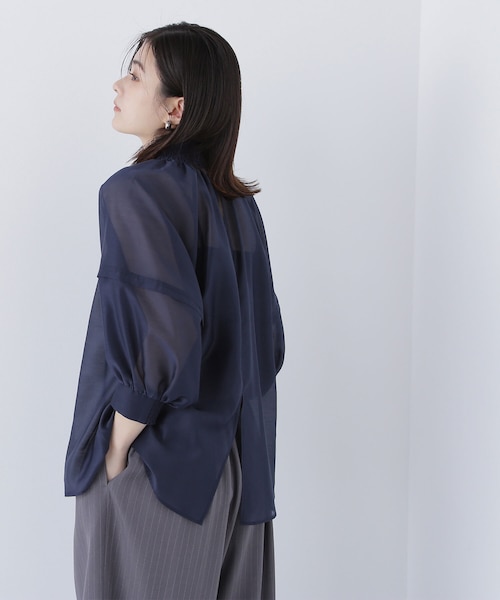 【新品】定価39,600円　レリアン　シャーリングネックブラウス　ブルー系13＋ 新品】定価39,600円 レリアン シャーリングネックブラウス