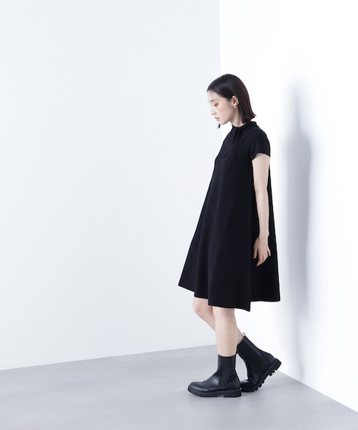 ボウタイミニニットワンピース