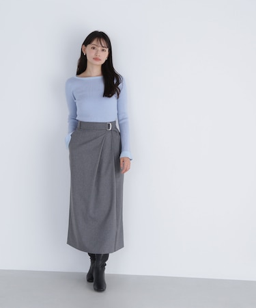 ベルテッドタックナロースカート