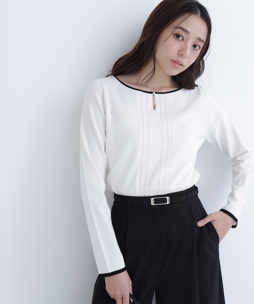 バイカラーフロントタックニット