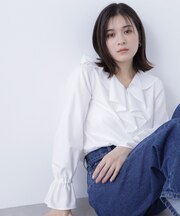 ラッフルブラウス*