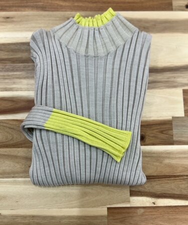 バイカラーウールリブセーター