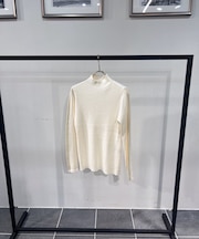 ラメライン入りリブニット