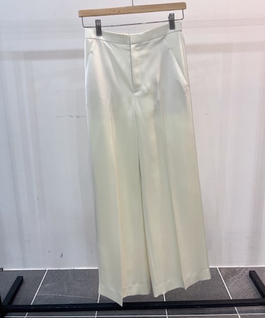 サテンライクワイドパンツ